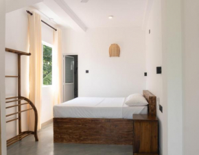 Tuk House Ahangama